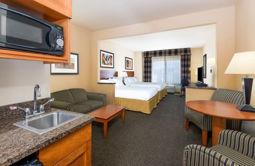 Vernal Hotel | Holiday Inn Express Vernal-Dinosaurland by IHG