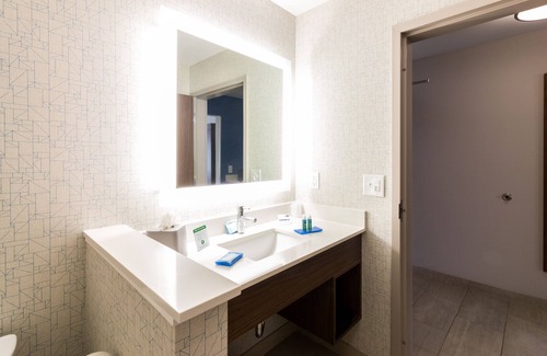 Villa Rica Hotel | Holiday Inn Express Villa Rica by IHG