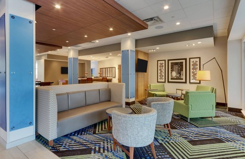 Kirkland Hotel | Holiday Inn Express Wilmington Porters Neck by IHG