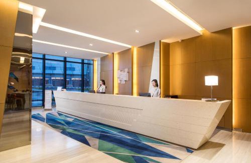 Bin Hu District Hotel | Holiday Inn Express Wuxi Taihu New City by IHG