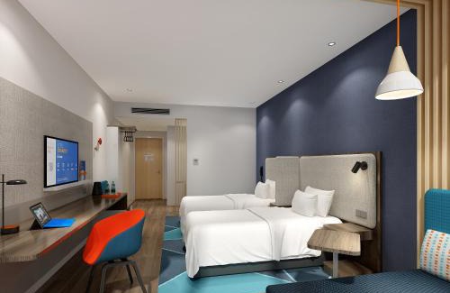 Cuiping District Hotel | Holiday Inn Express Yibin by IHG
