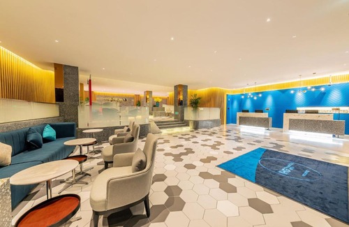 Wujiagang Hotel | Holiday Inn Express Yichang Riverside by IHG