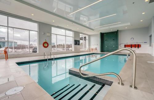 District Saint - Raymond - Vanier Hotel | Holiday Inn Gatineau - Ottawa by IHG