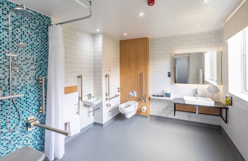 Barnwood Hotel | Holiday Inn Gloucester-Cheltenham by IHG