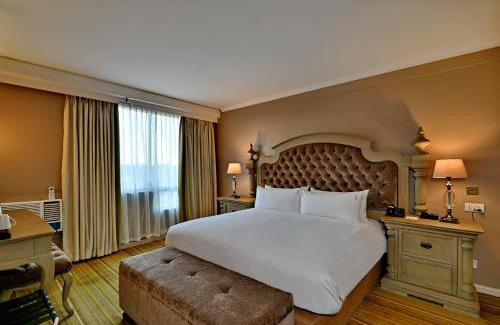 Harare Hotel | Holiday Inn - Harare by IHG