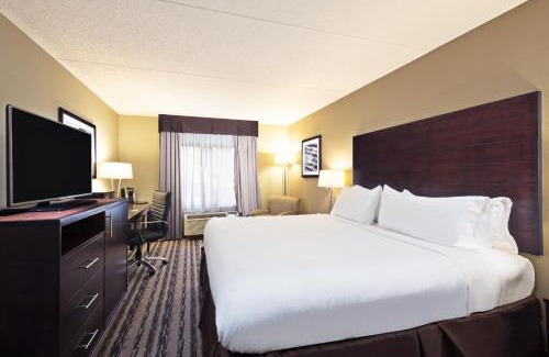 Middletown Hotel | Holiday Inn Harrisburg East by IHG