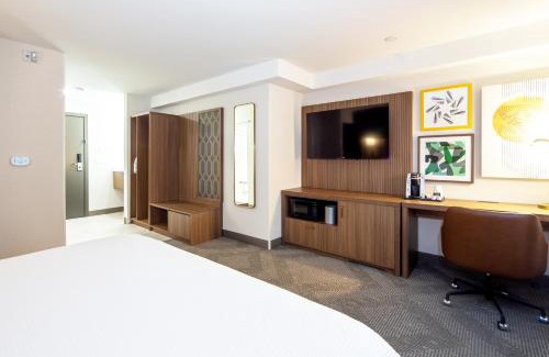 Hinton Hotel | Holiday Inn Hinton by IHG