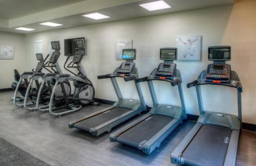 Katy Hotel | Holiday Inn Hotel & Suites - Houston West - Katy Mills by IHG