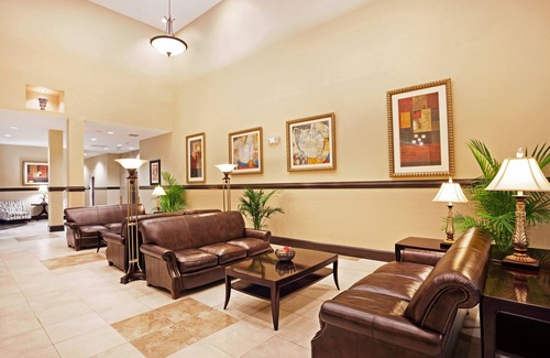 Beaufort Hotel | Holiday Inn Hotel & Suites Beaufort at Highway 21 by IHG