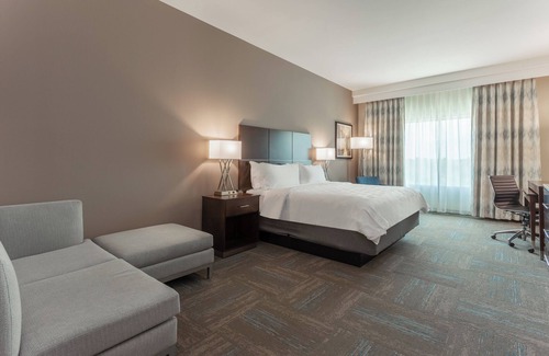 Jefferson City Hotel | Holiday Inn Hotel & Suites Jefferson City by IHG