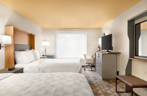 Houston Hotel | Holiday Inn Houston Intercontinental Airport by IHG