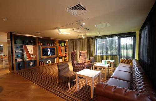 Brampton Hotel | Holiday Inn Huntingdon - Racecourse by IHG