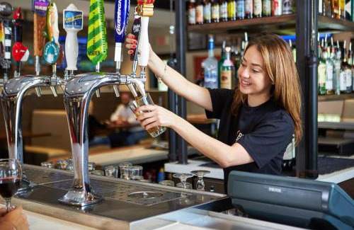 Lubbock Hotel | Holiday Inn Lubbock South by IHG