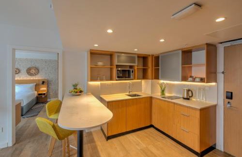 Cathedral Hill Hotel | Holiday Inn - Lusaka by IHG