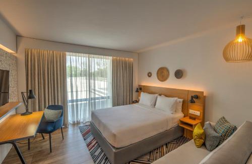 Cathedral Hill Hotel | Holiday Inn - Lusaka by IHG