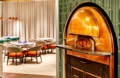 Ringway Hotel | Holiday Inn Manchester Airport T2 by IHG