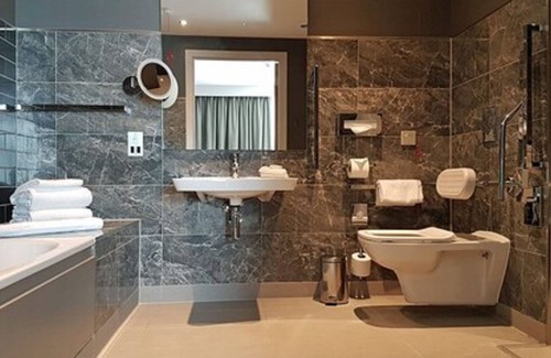 Manchester City Centre Hotel | Holiday Inn Manchester - City Centre by IHG