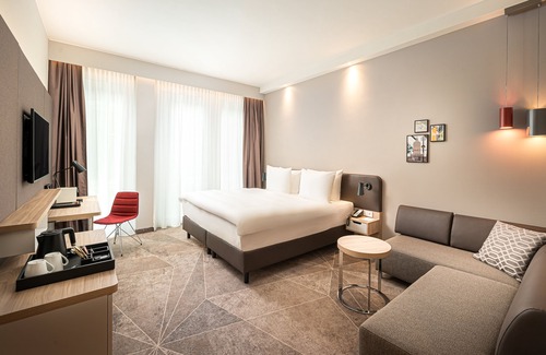 Lindenhof Hotel | Holiday Inn Mannheim City - Hauptbahnhof by IHG