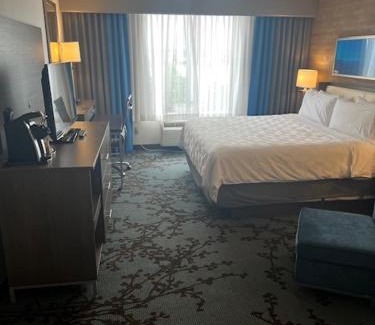 Gateway Hotel | Holiday Inn - Mississauga Toronto West by IHG