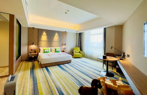 Qinzao Hotel | Holiday Inn Nantong Oasis Centre by IHG