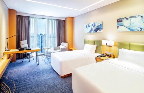 Shizhong District Hotel | Holiday Inn Neijiang Riverside by IHG