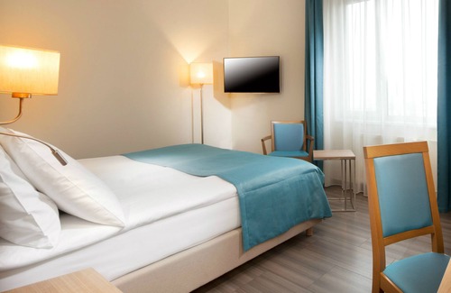 Podoli Hotel | Holiday Inn Prague Congress Centre by IHG
