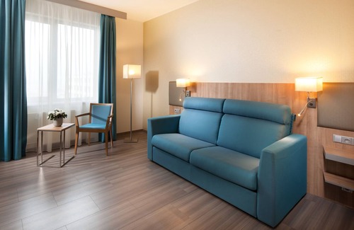 Podoli Hotel | Holiday Inn Prague Congress Centre by IHG