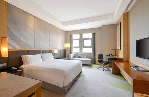 Laoshan Hotel | Holiday Inn Qingdao Expo, an IHG Hotel