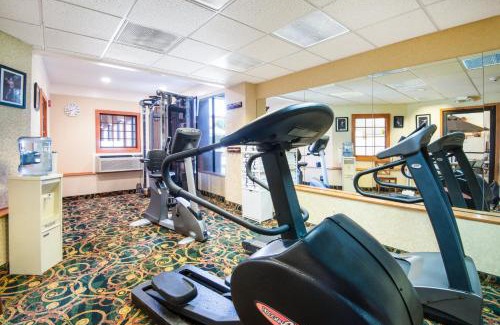 Riverton Hotel | Holiday Inn Riverton-Convention Center by IHG