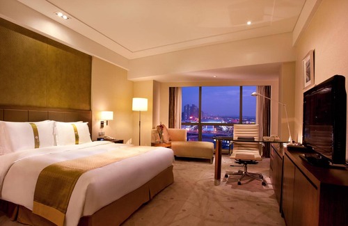 Yuecheng Hotel | Holiday Inn Shaoxing by IHG