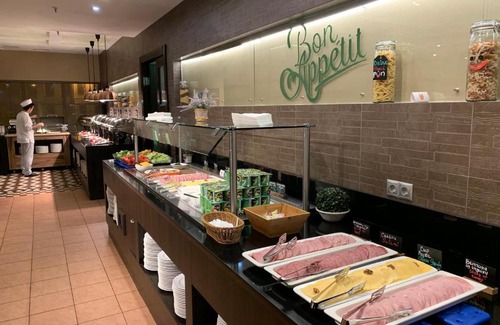 Moscow Outpost District Hotel | Holiday Inn St. Petersburg Moskovskye Vorota, an IHG Hotel