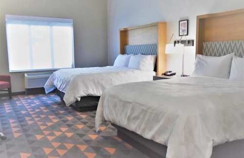 Cutlerville Hotel | Holiday Inn & Suites Grand Rapids - South by IHG