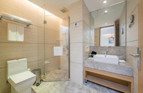 Wuzhong Hotel | Holiday Inn & Suites Suzhou Yangcheng Lake by IHG