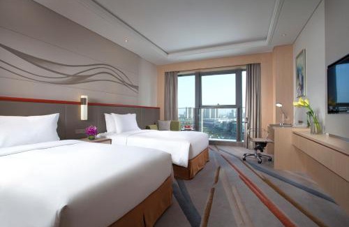 Gao Xin District Hotel | Holiday Inn Suzhou Huirong Plaza by IHG