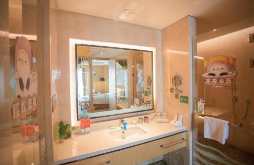 Gao Xin District Hotel | Holiday Inn Suzhou Huirong Plaza by IHG