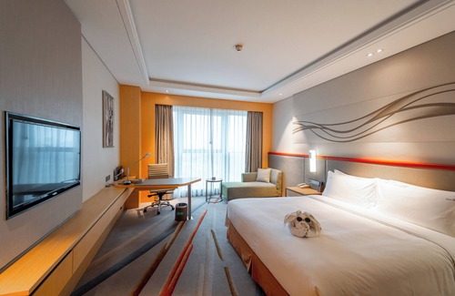 Gao Xin District Hotel | Holiday Inn Suzhou Huirong Plaza by IHG