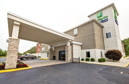 Obetz Hotel | Holiday Inn Express Columbus South - Obetz, an IHG Hotel