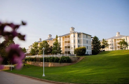 Flint Apartment | Holiday Inn Villages Resort -2BD Sleeps up to 6