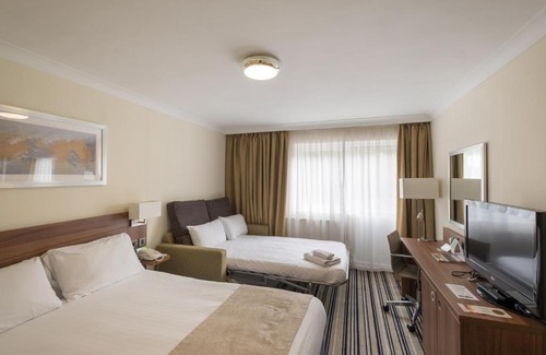 Warrington Hotel | Holiday Inn Warrington by IHG