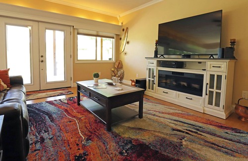 Eureka Springs House | Holiday Island Retreat
