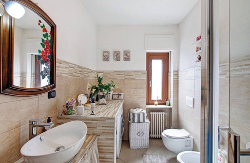 Montan-Angelin-Arensod Apartment | Holiday Apartment 'Arco Iris Sarre' with Mountain View, Terrace & Wi-Fi