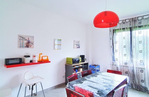 Roggiano House | Holiday Home by Lake Maggiore with Mountain Views