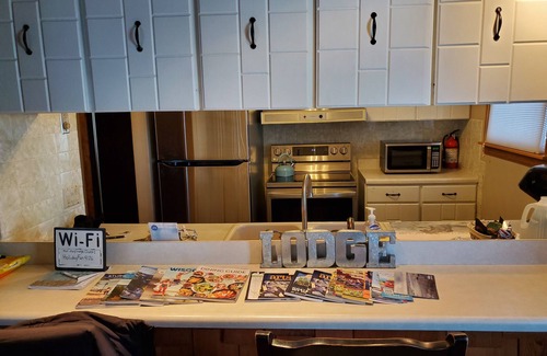 Sturgeon Bay House | Holiday Lodge on Green Bay