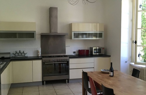 Monflanquin House | Holiday Manoir 14x7m pool, walking distance & views to stunning medieval village