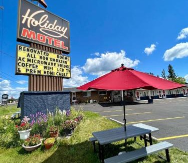 Algoma District Hotel | Holiday Motel