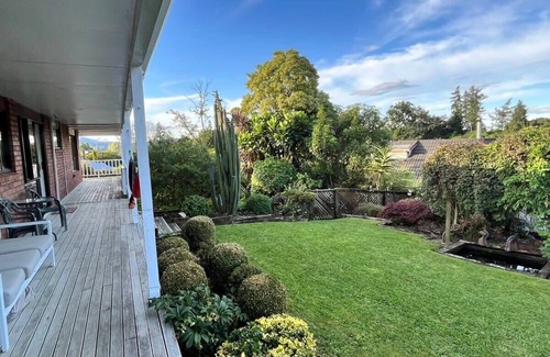 Takaka House | Holiday on Park Avenue