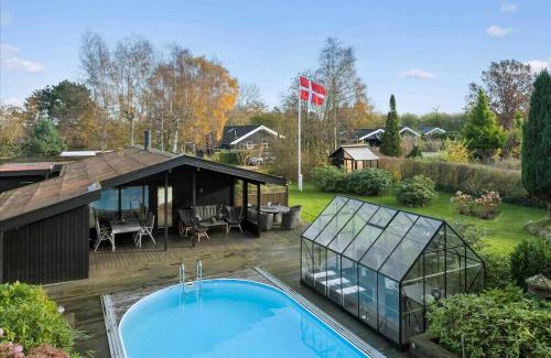 Havnsø House | Holiday Paradise With Pool Near Havnsø Beach