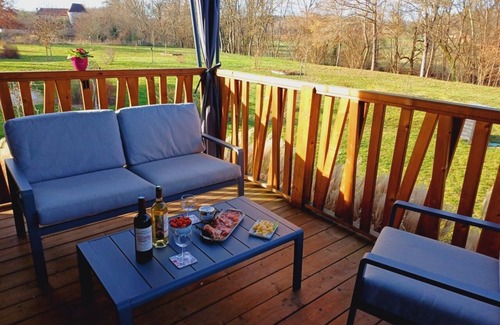 Condat-sur-Trincou Ski Chalet | Holiday rental in Dordogne with private spa in the heart of nature