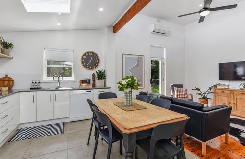 Lacepede Cottage | Holiday Rental - 17 Cooke Street, Kingston SE