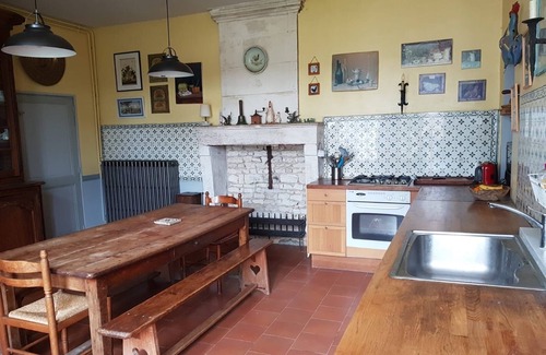 Les Metairies House | Holiday rental house with farmyard and garden near Cognac.